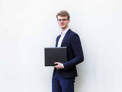 Professionelle Finanzanalyse und Beratung